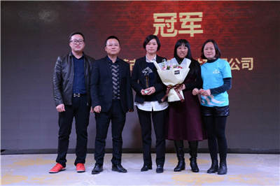 華奇2017風(fēng)雨彩虹路，2018拼他個(gè)春夏秋冬！